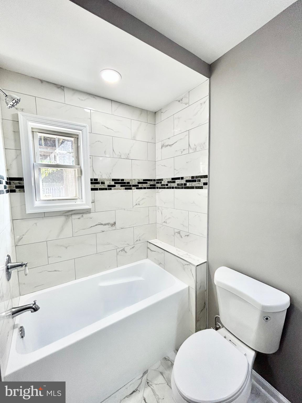 WOODBRIDGE CENTER - Residential