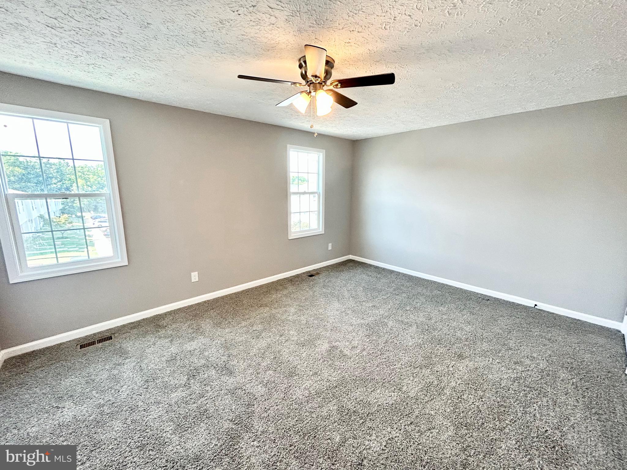 WOODBRIDGE CENTER - Residential