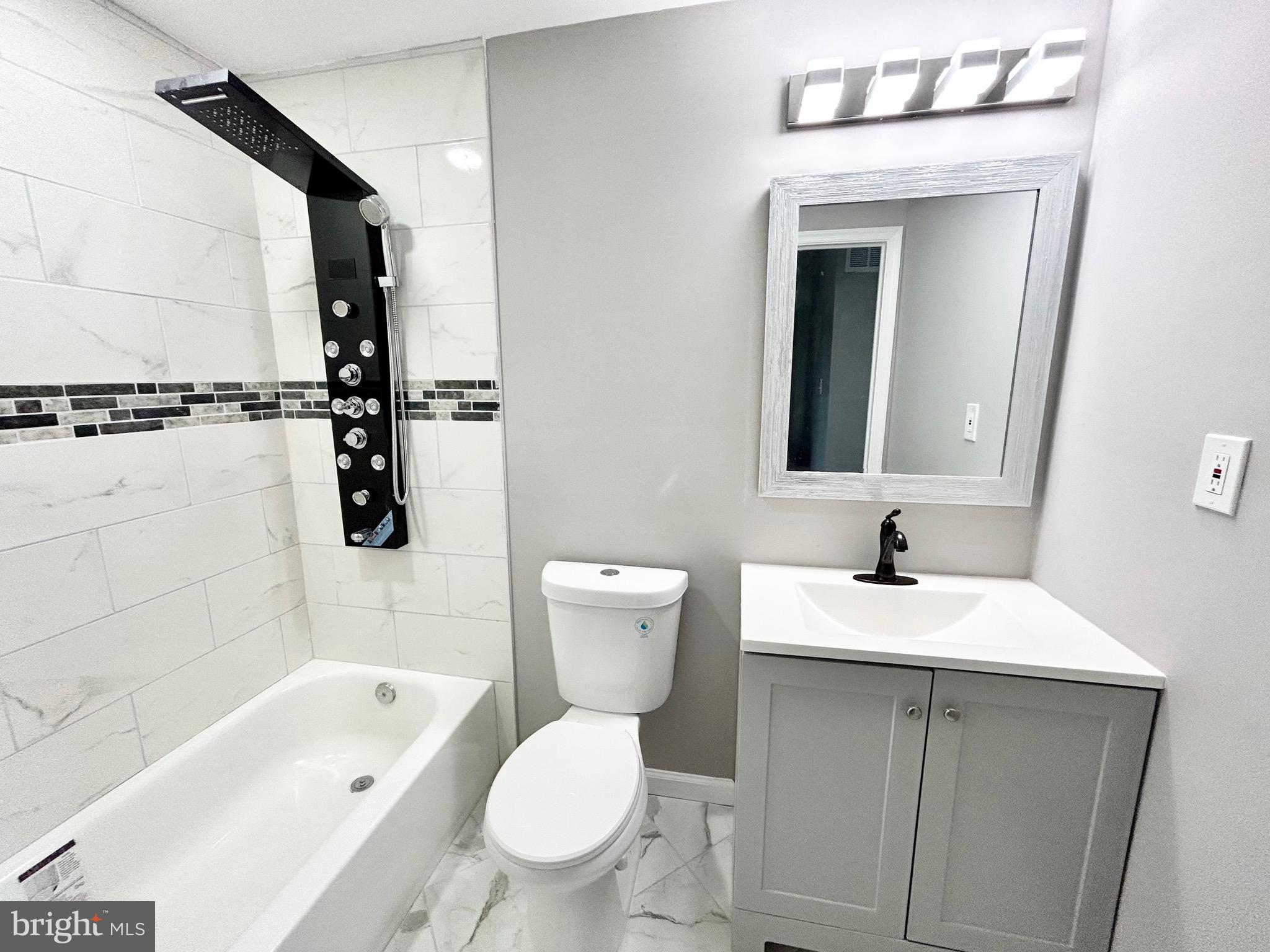 WOODBRIDGE CENTER - Residential