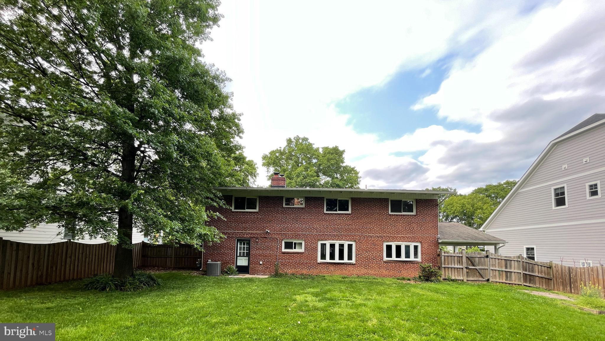 NONE AVAILABLE - Residential Lease