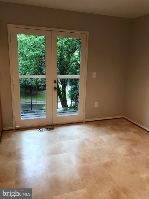 TIMBERLAWN - Residential Lease