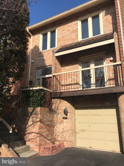 TIMBERLAWN - Residential Lease