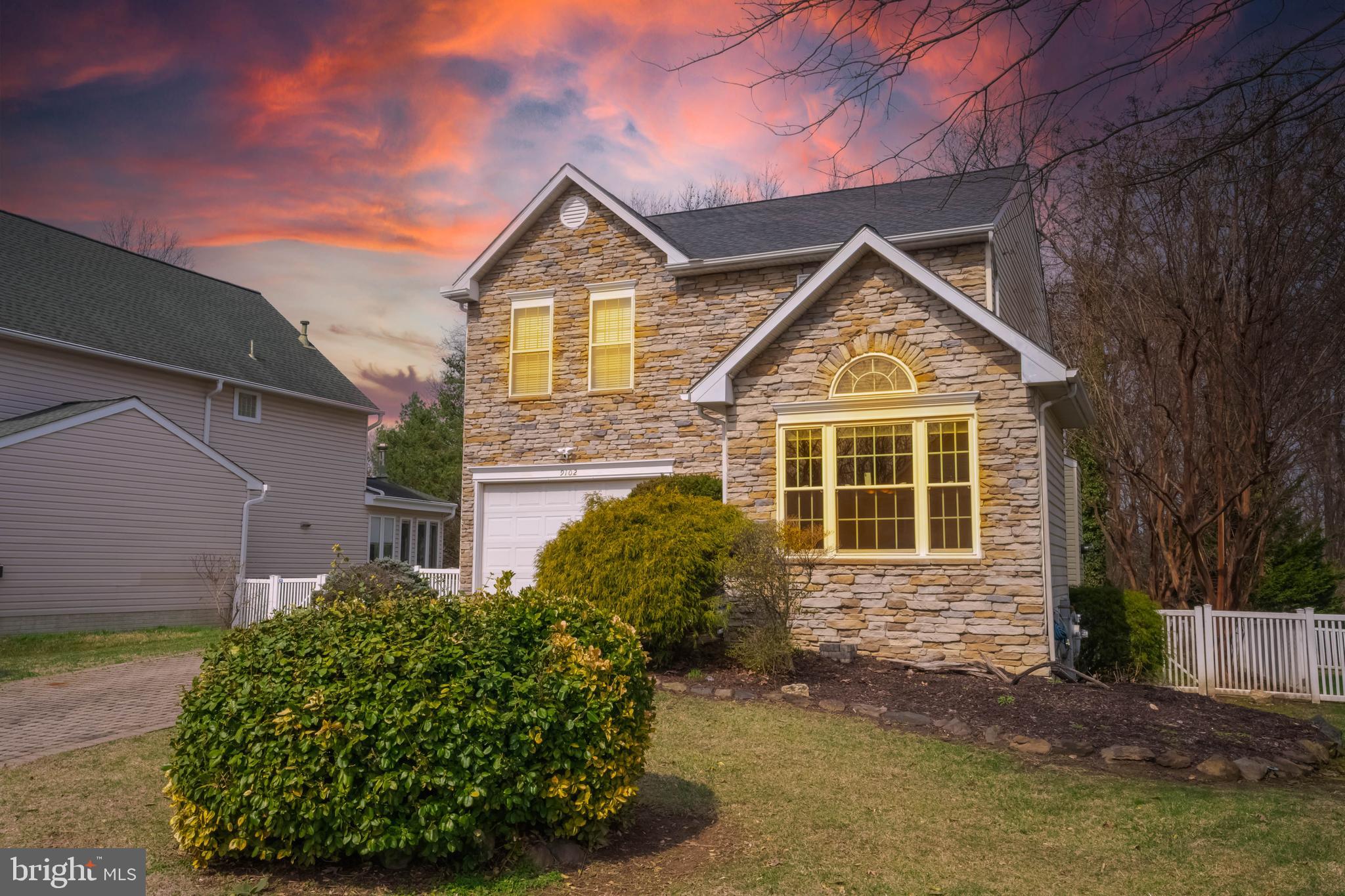 BEACHWOOD ESTATES - Residential