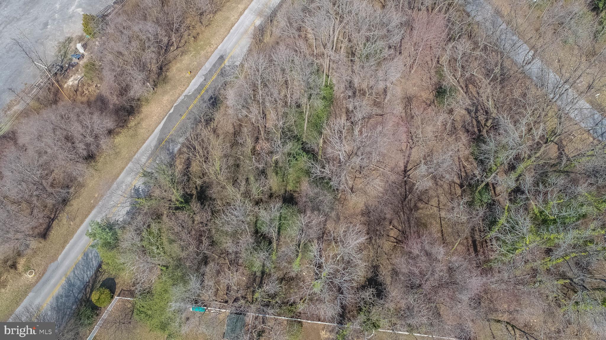 BEACHWOOD ESTATES - Residential