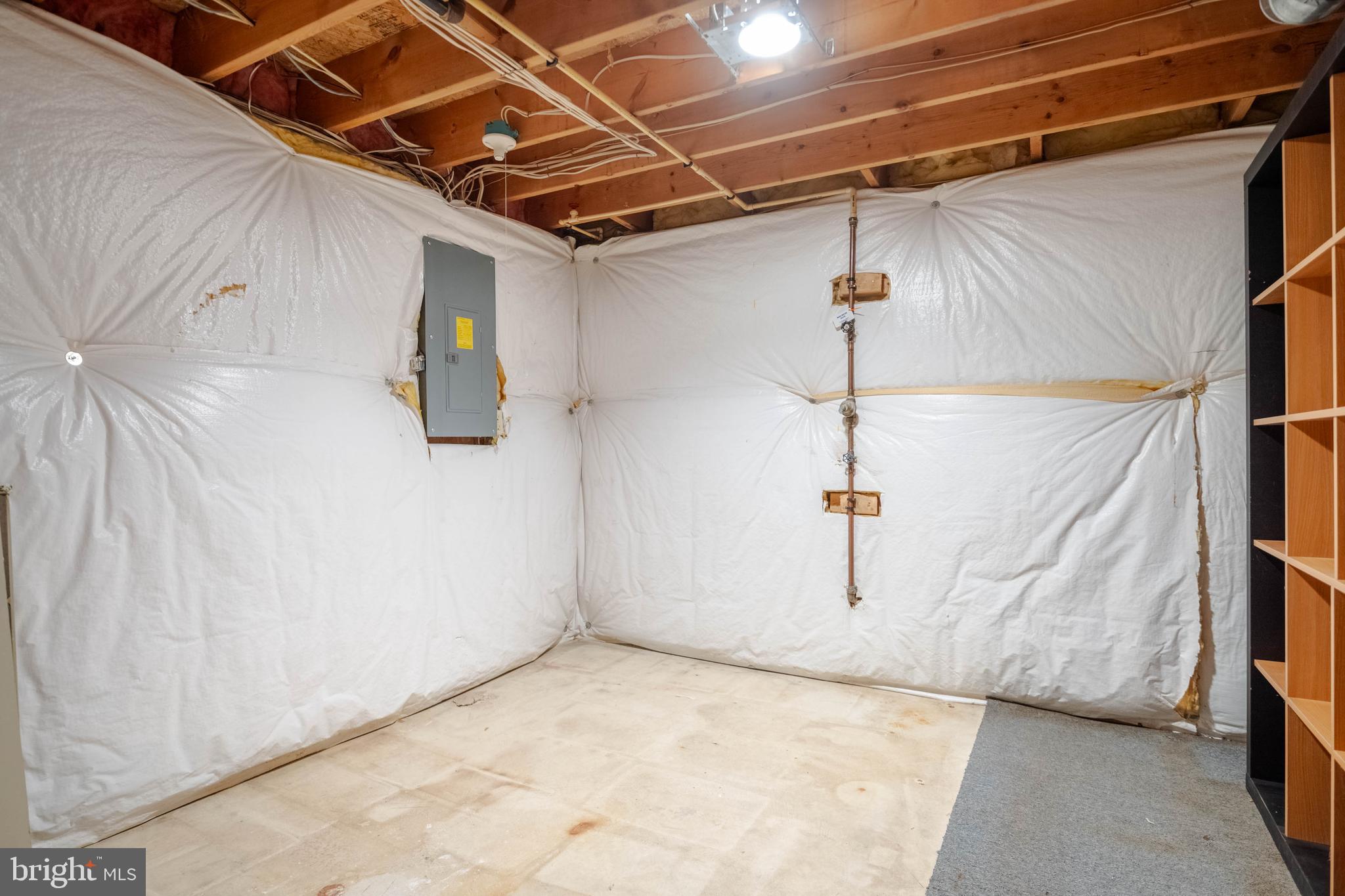 BEACHWOOD ESTATES - Residential