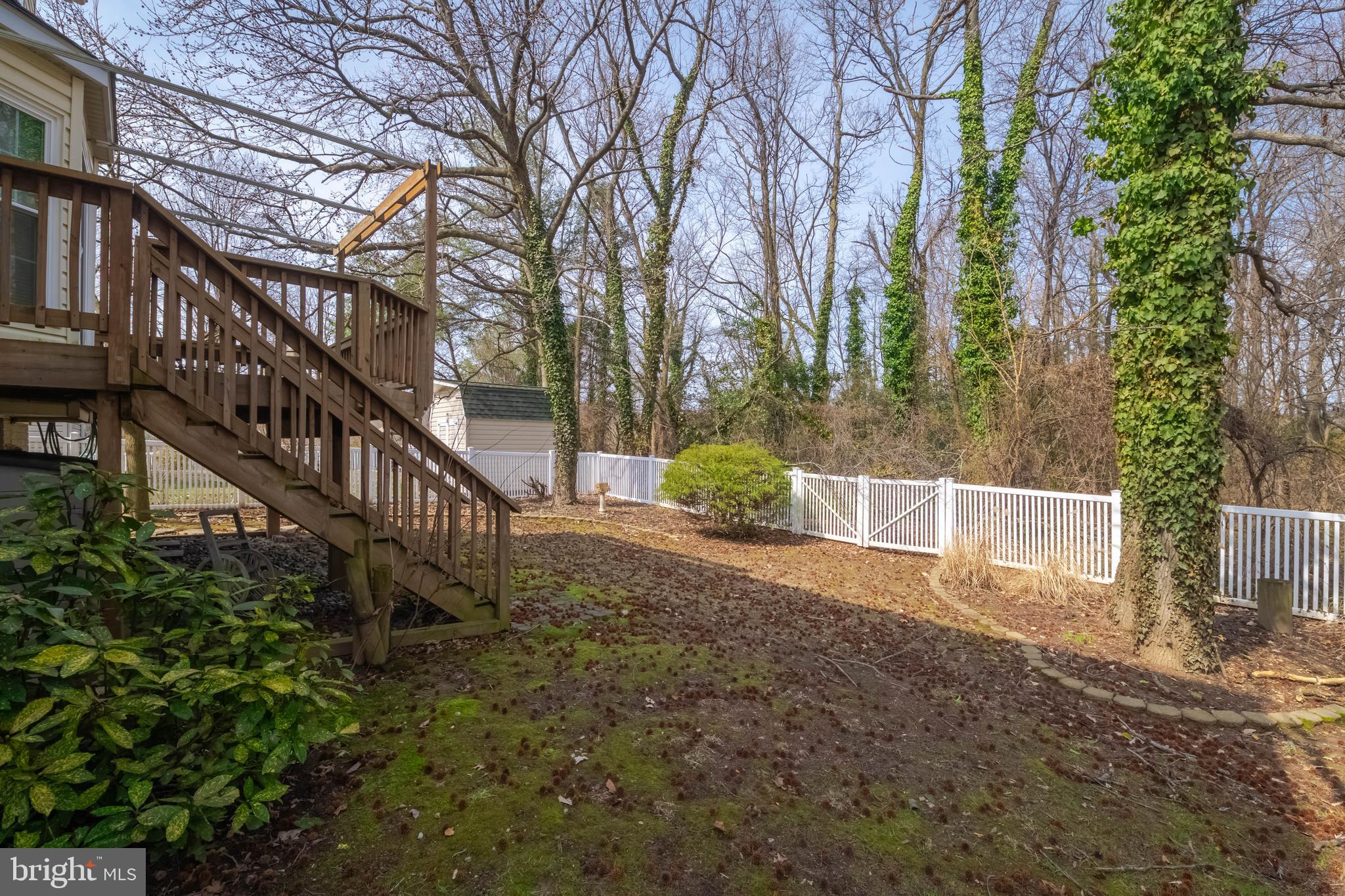 BEACHWOOD ESTATES - Residential