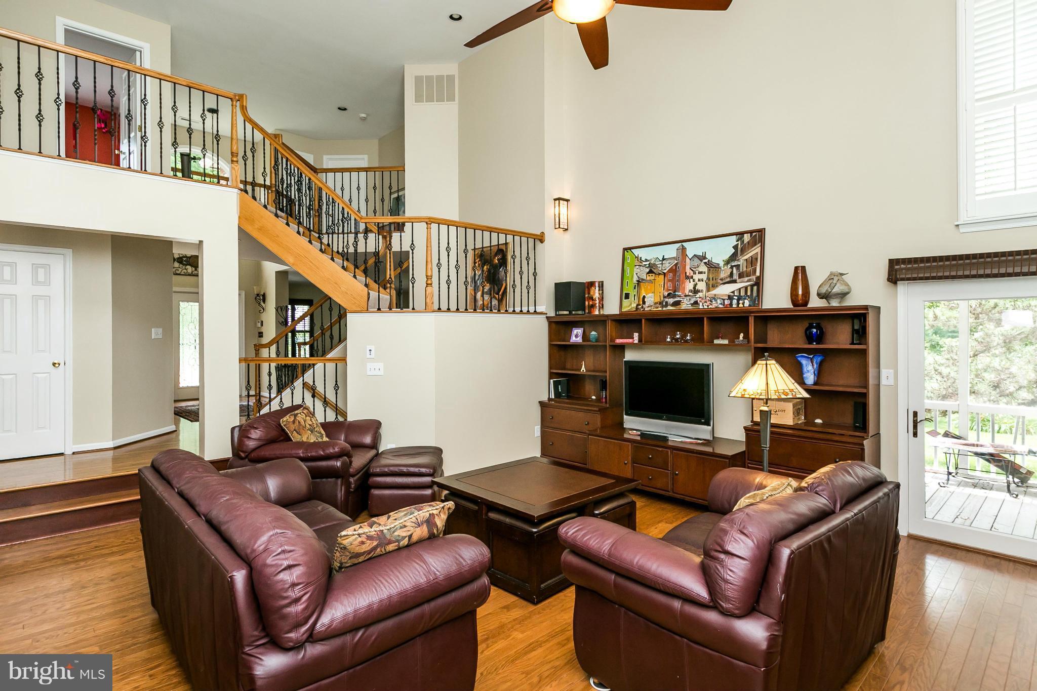 SHADOW POINT - Residential Lease