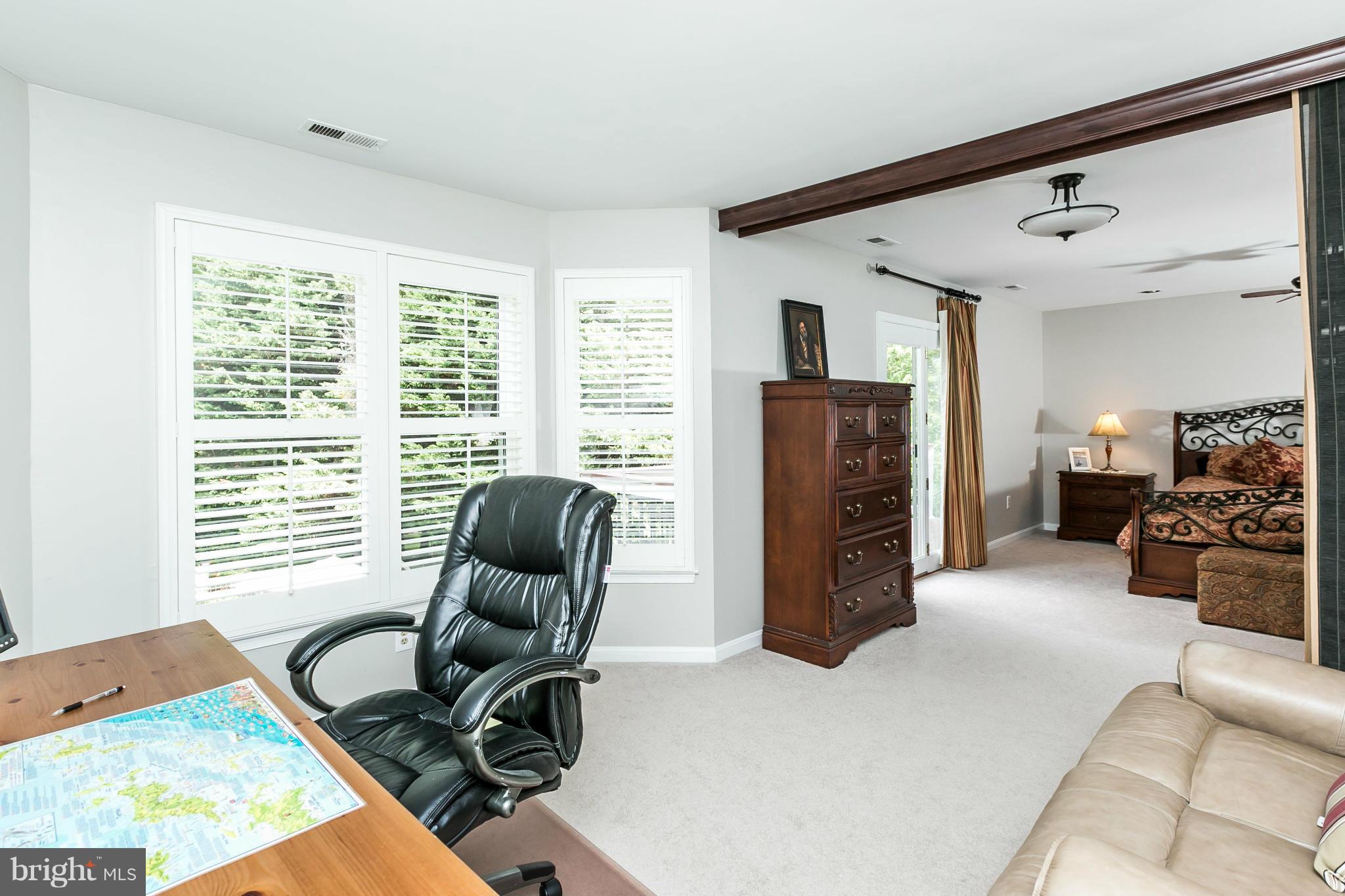 SHADOW POINT - Residential Lease