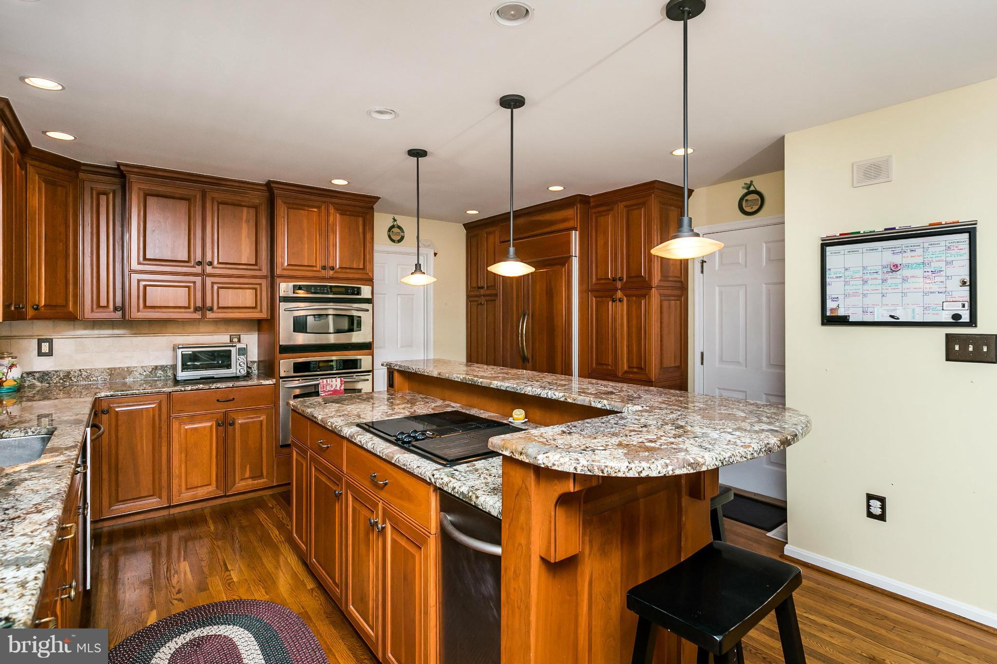 SHADOW POINT - Residential Lease