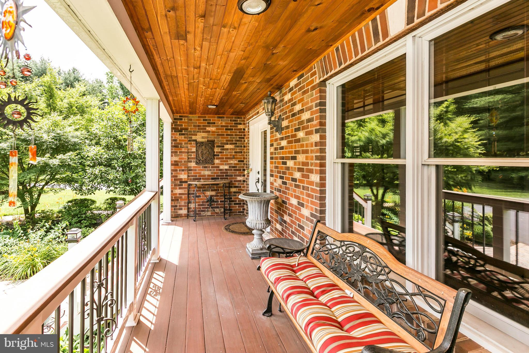 SHADOW POINT - Residential Lease