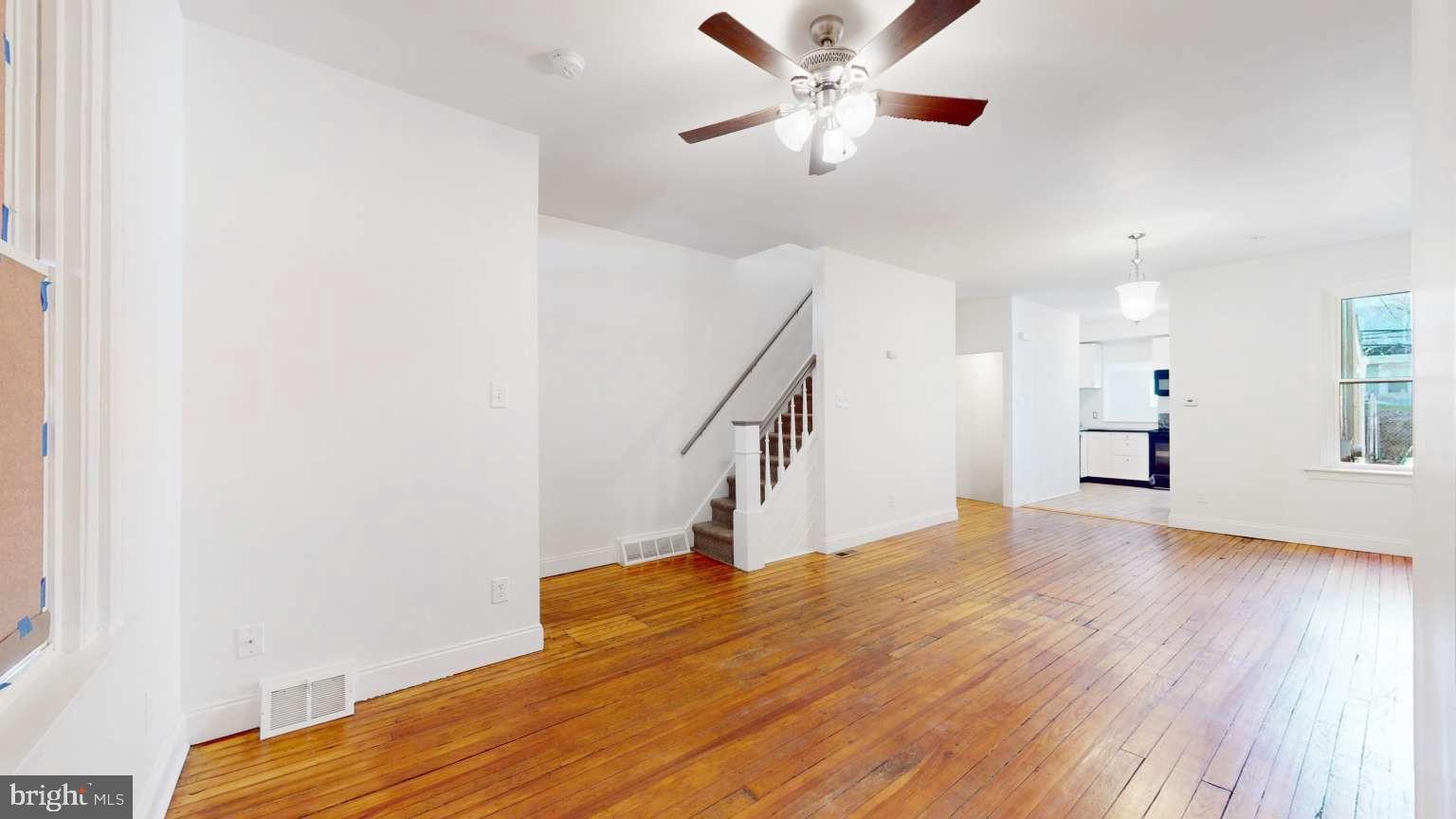 MILL CREEK - Residential