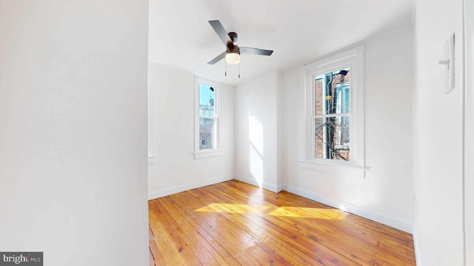 MILL CREEK - Residential