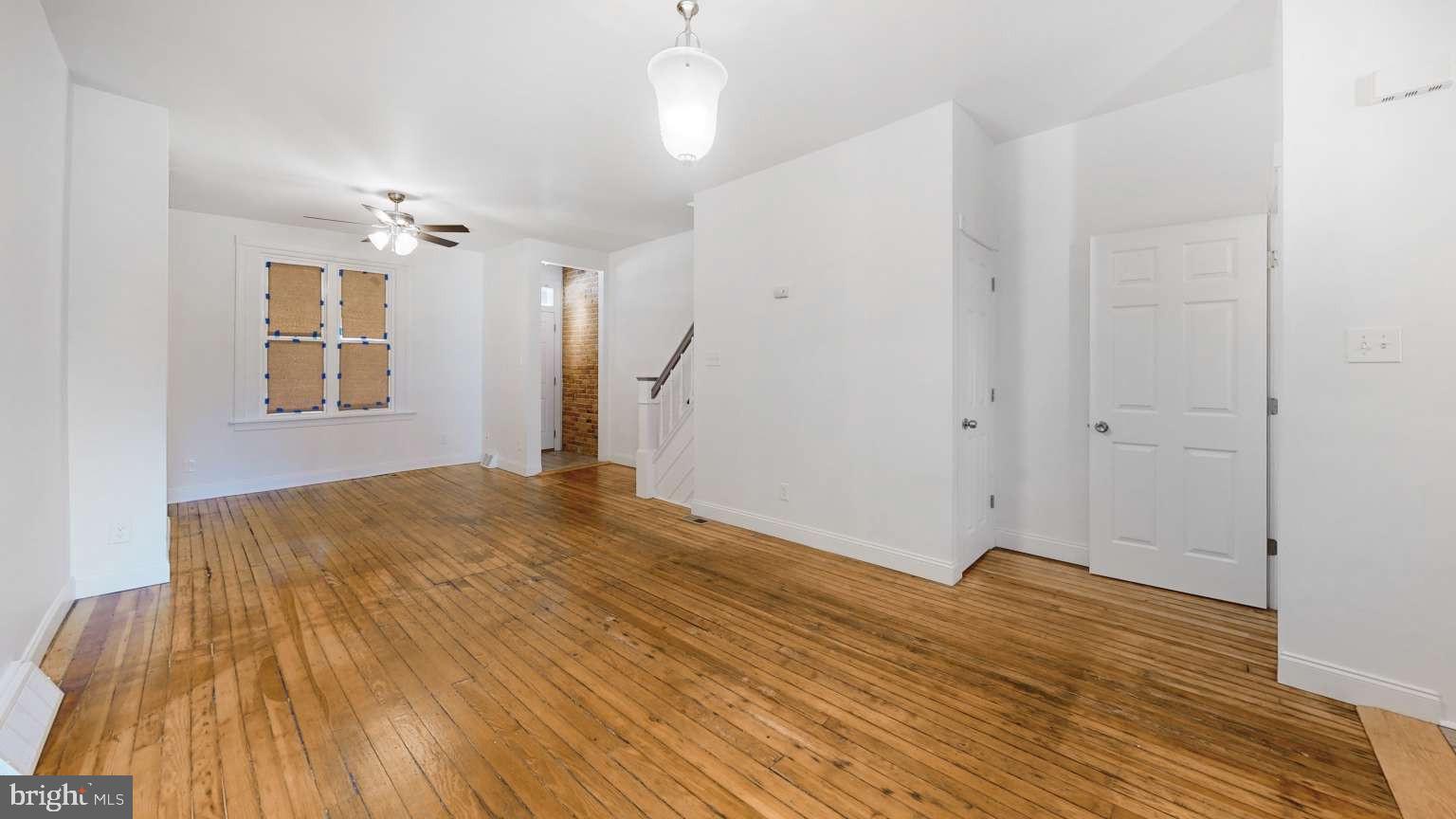 MILL CREEK - Residential