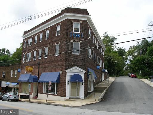 180 sf Suite. Rental includes heat. Electric is separately metered. Common rest rooms on each floor. Building has broadband systems. Intercom security system; window offices.