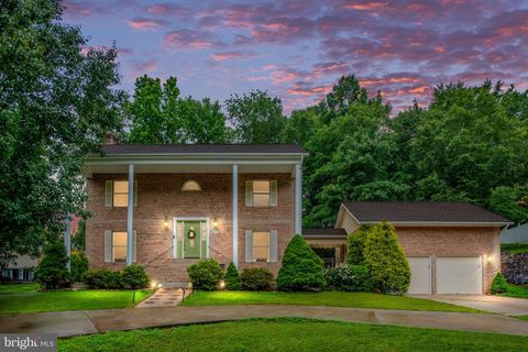 110 SPRINGWOOD DRIVE FREDERICKSBURG VA 22401