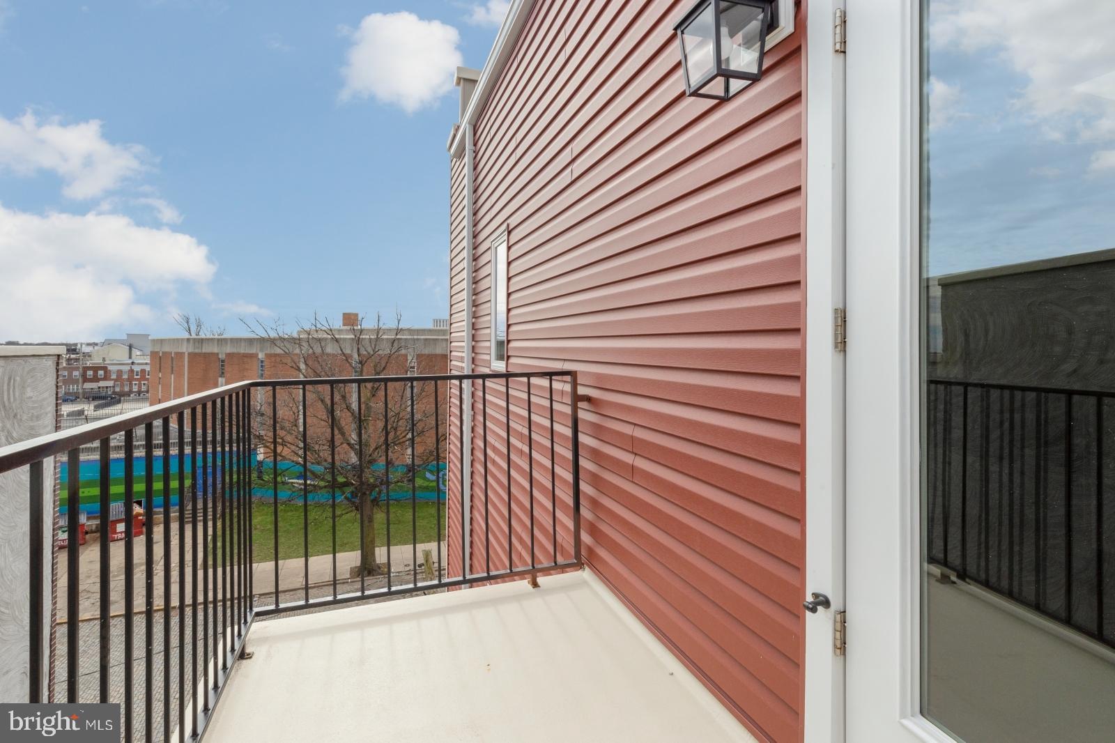 FISHTOWN - Residential Lease