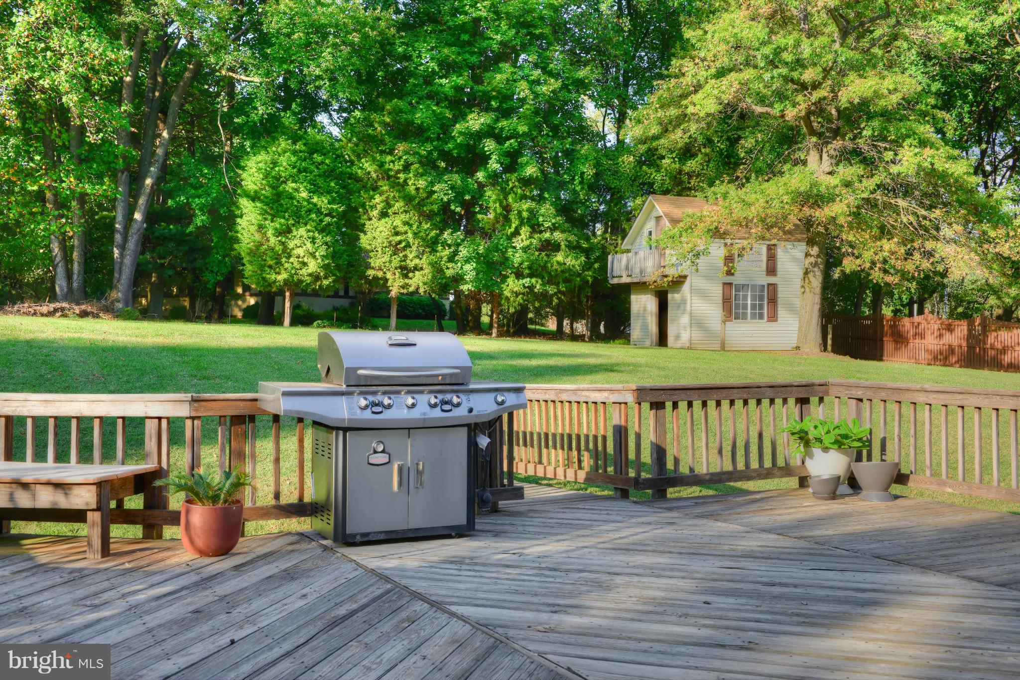 NEEDWOOD ESTATES - Residential Lease