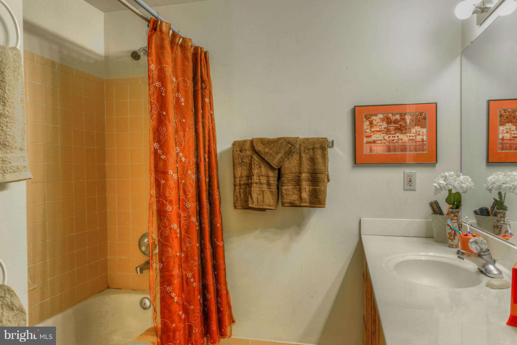 NEEDWOOD ESTATES - Residential Lease