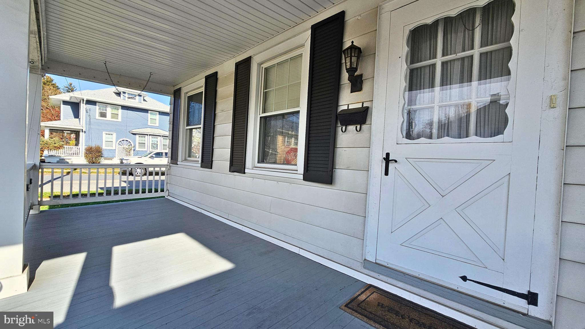 1936 KEMMERER STREET