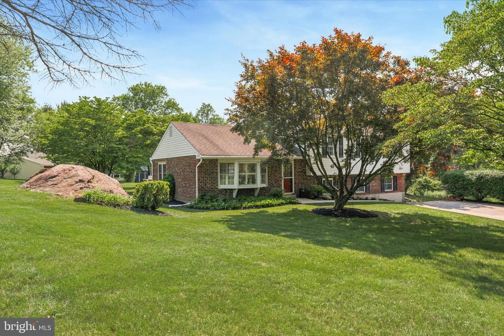 Photo of 15 Paul Lane, GLEN MILLS, PA 19342 (MLS # PADE2092640)