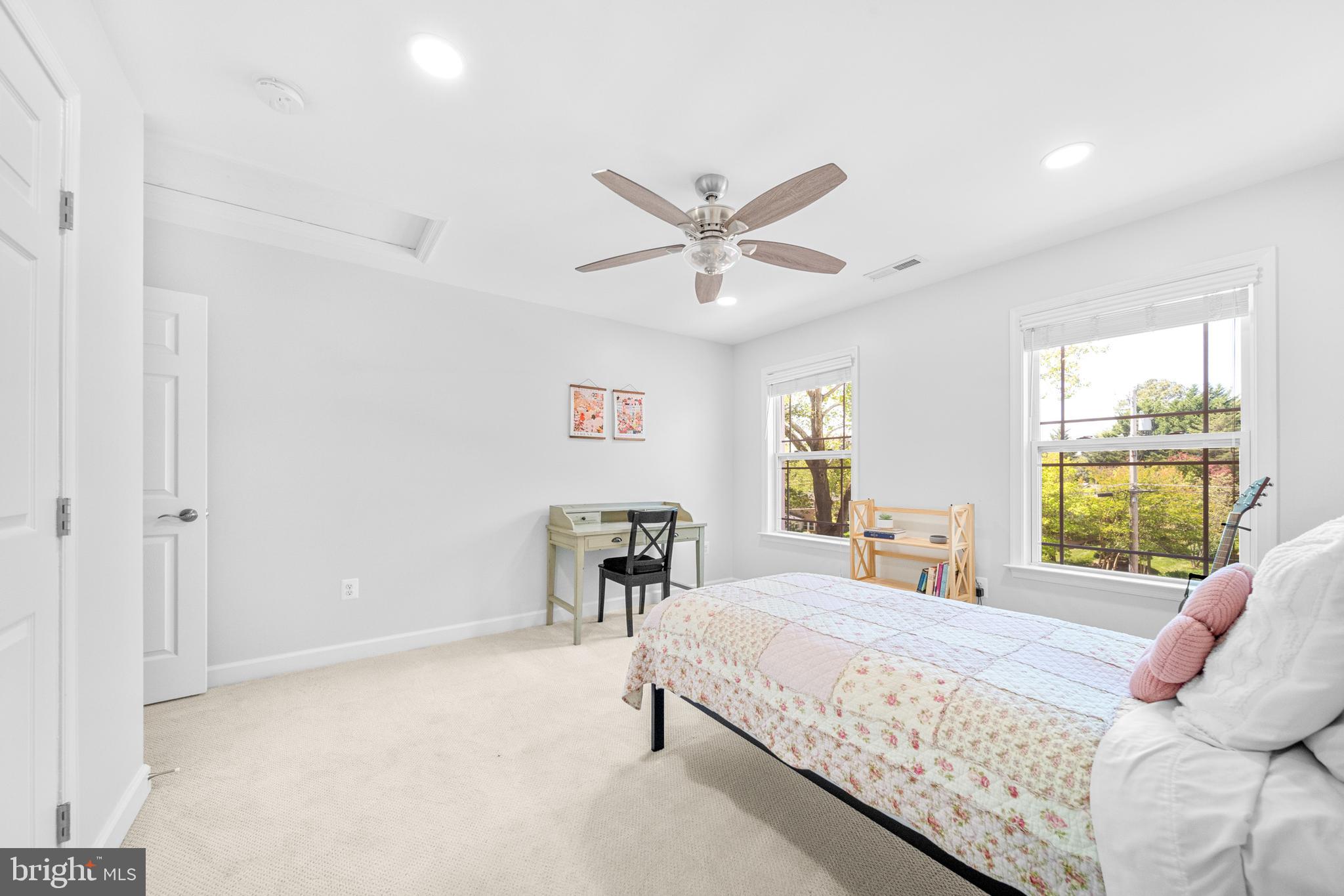 WEST GRASS RIDGE - Residential