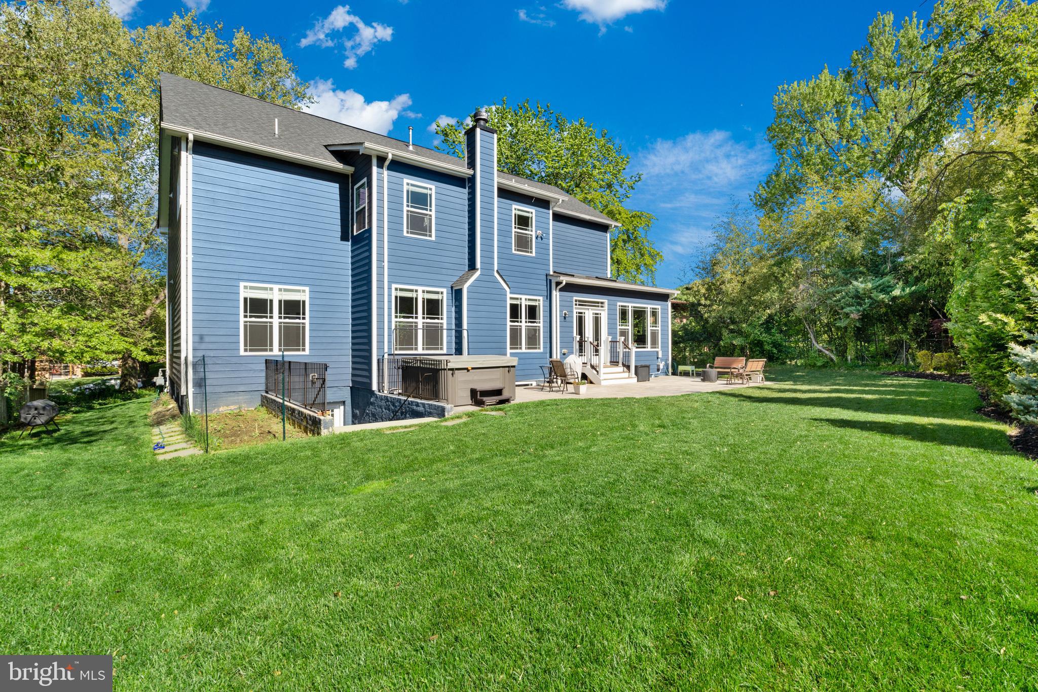 WEST GRASS RIDGE - Residential
