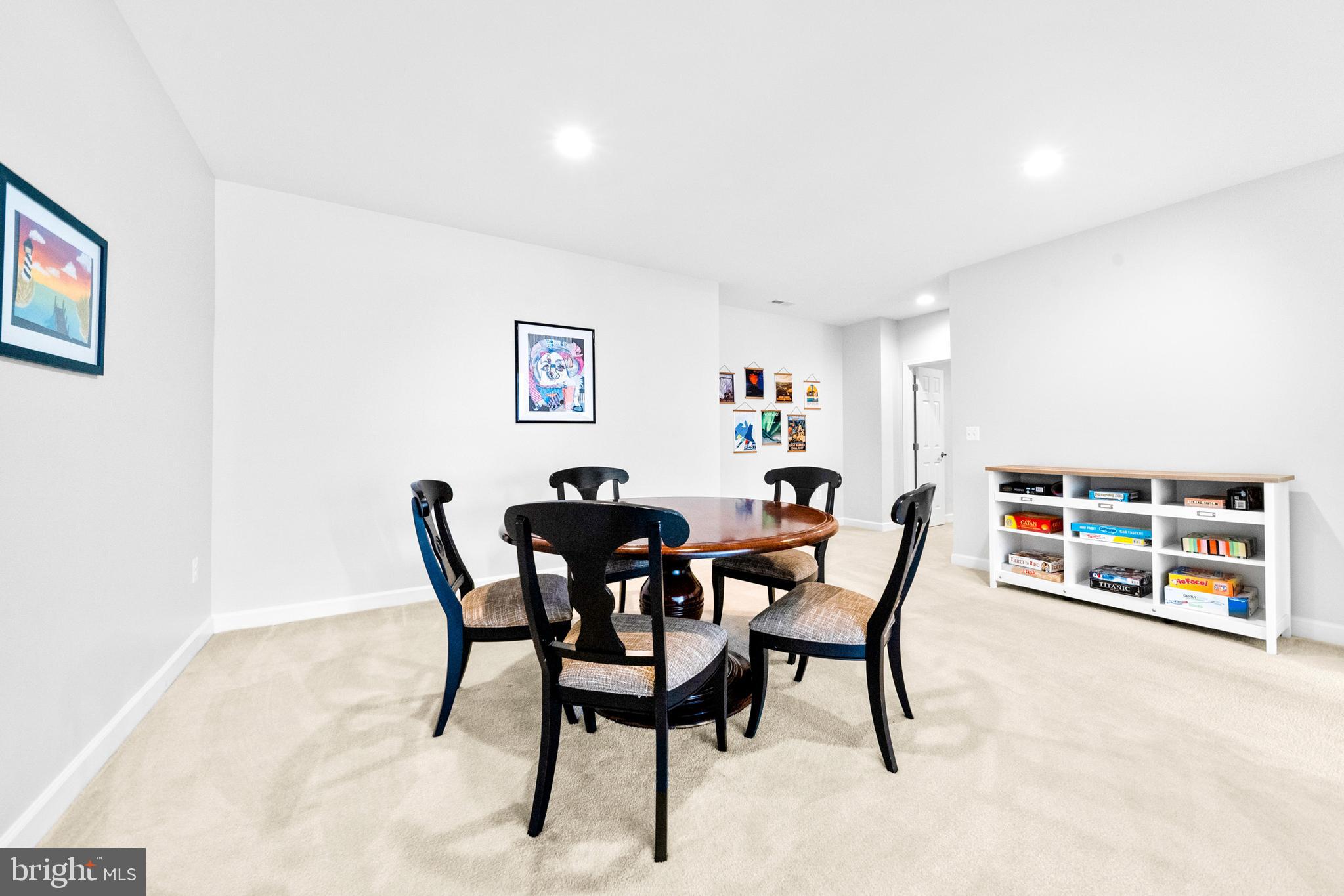 WEST GRASS RIDGE - Residential