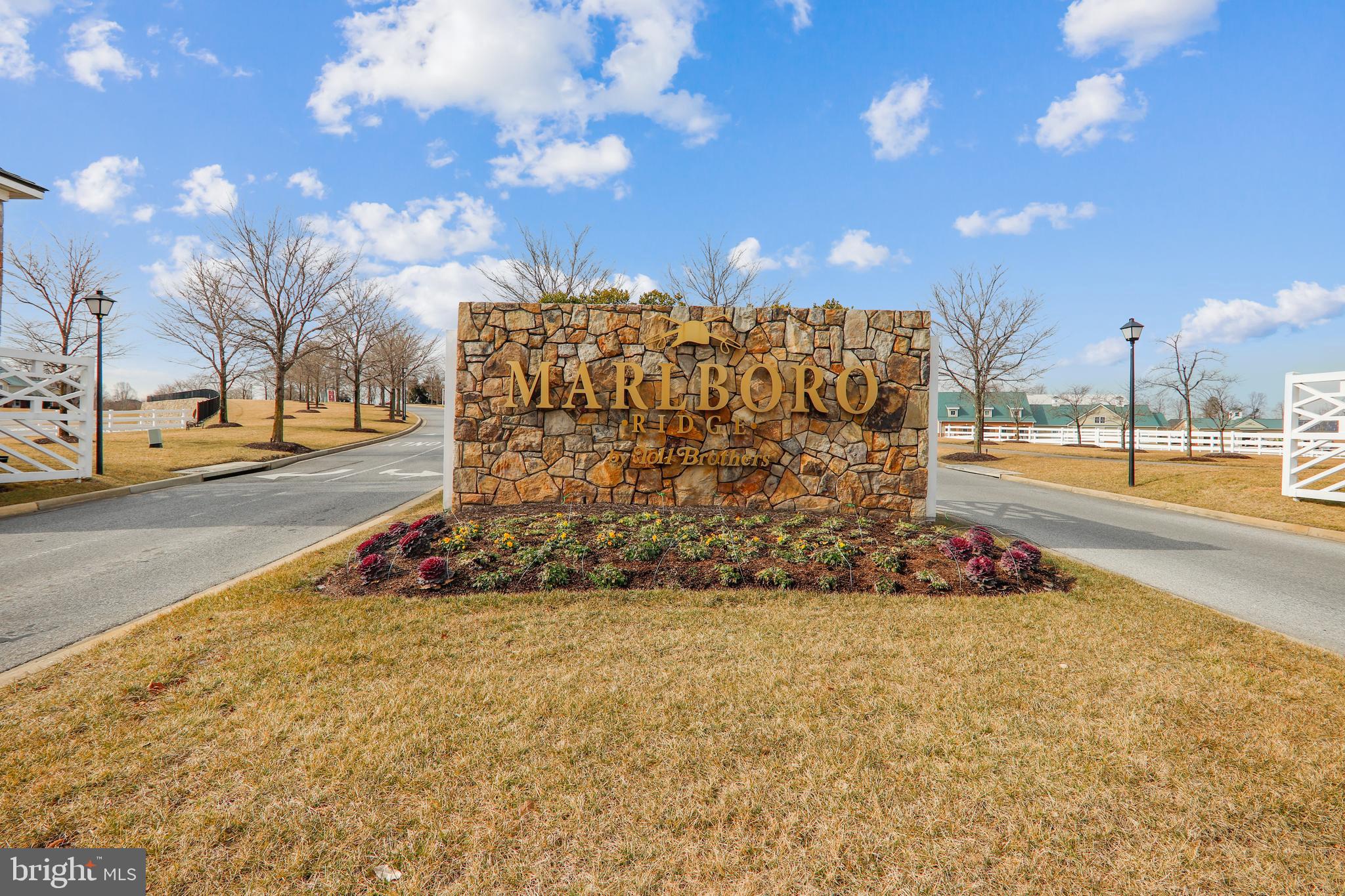 MARLBORO RIDGE - Residential