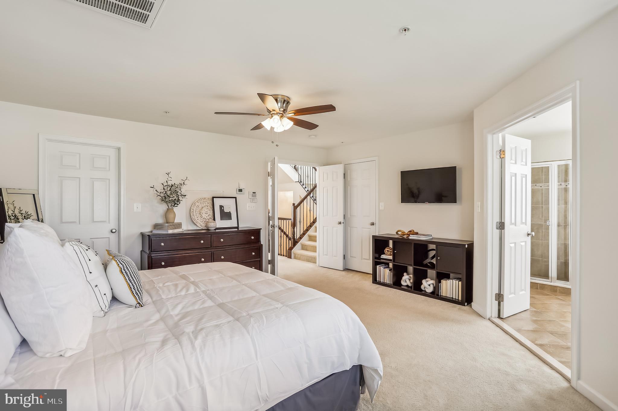 MARLBORO RIDGE - Residential