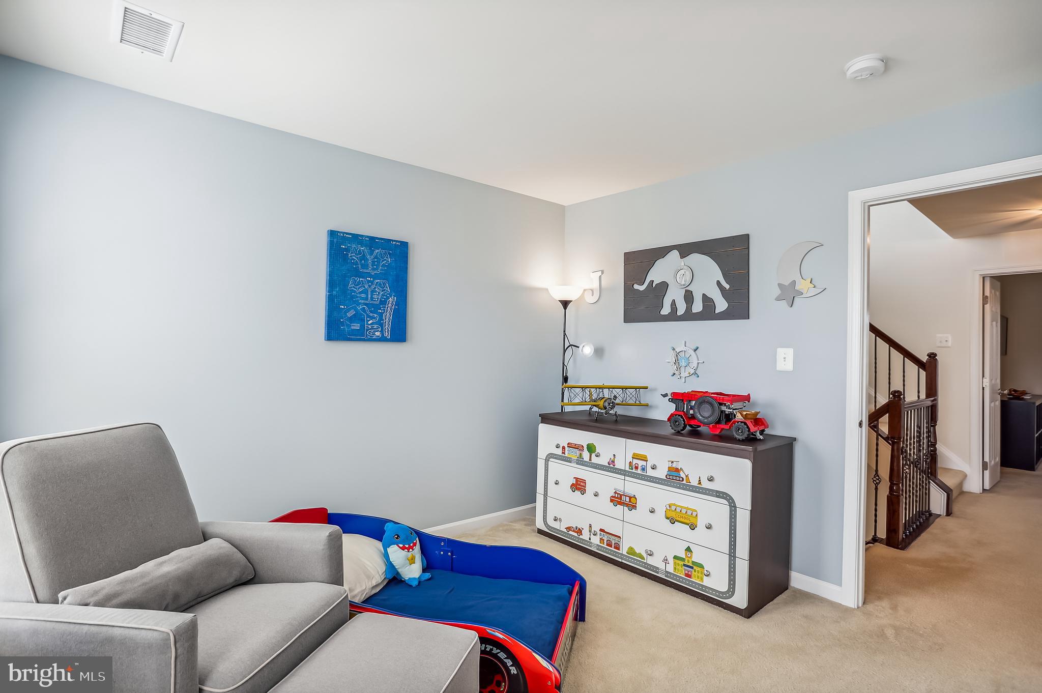 MARLBORO RIDGE - Residential