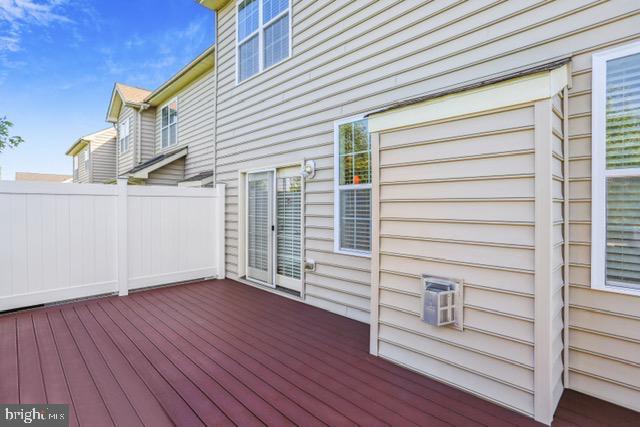 MARLBORO RIDGE - Residential