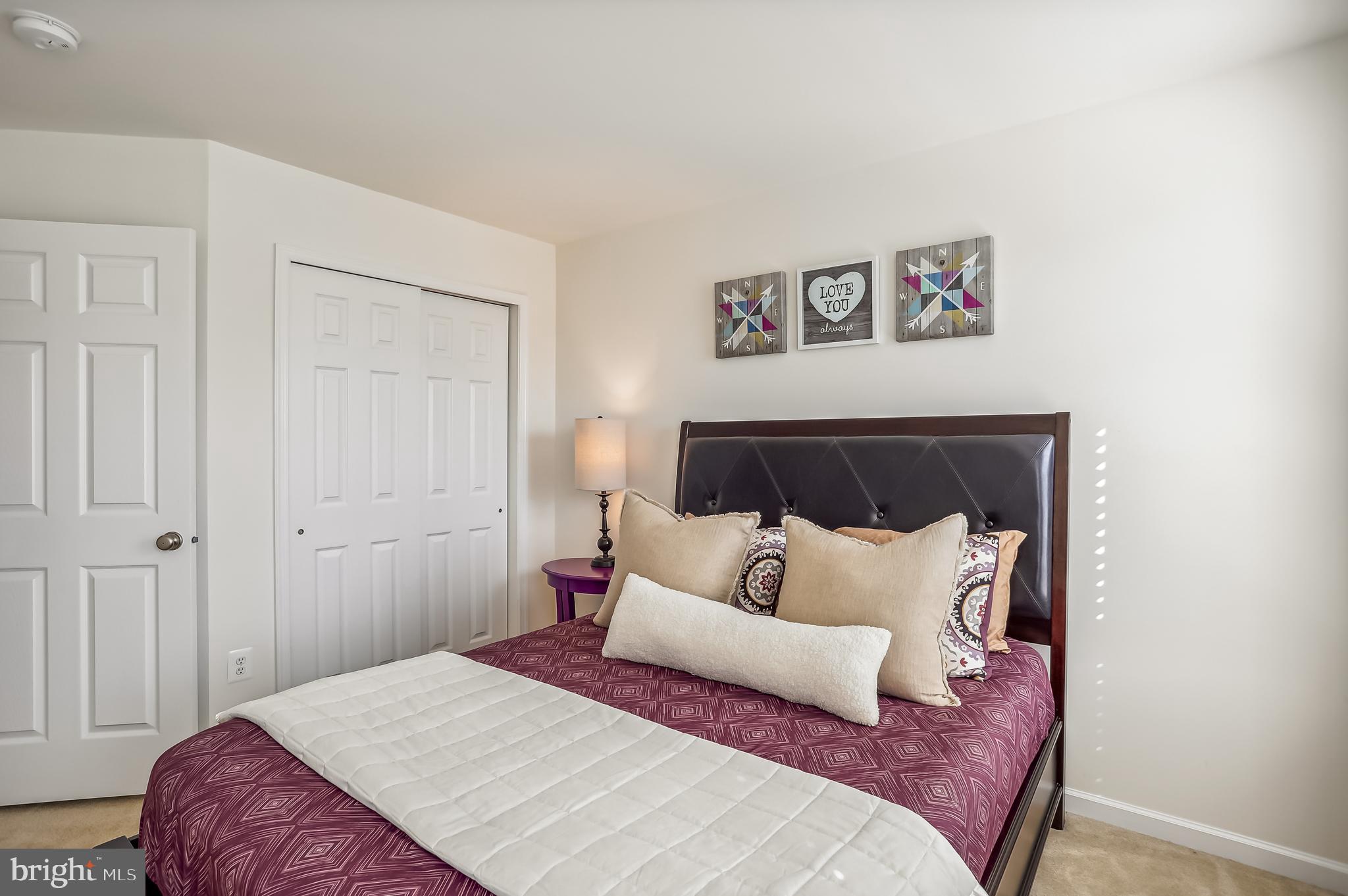 MARLBORO RIDGE - Residential