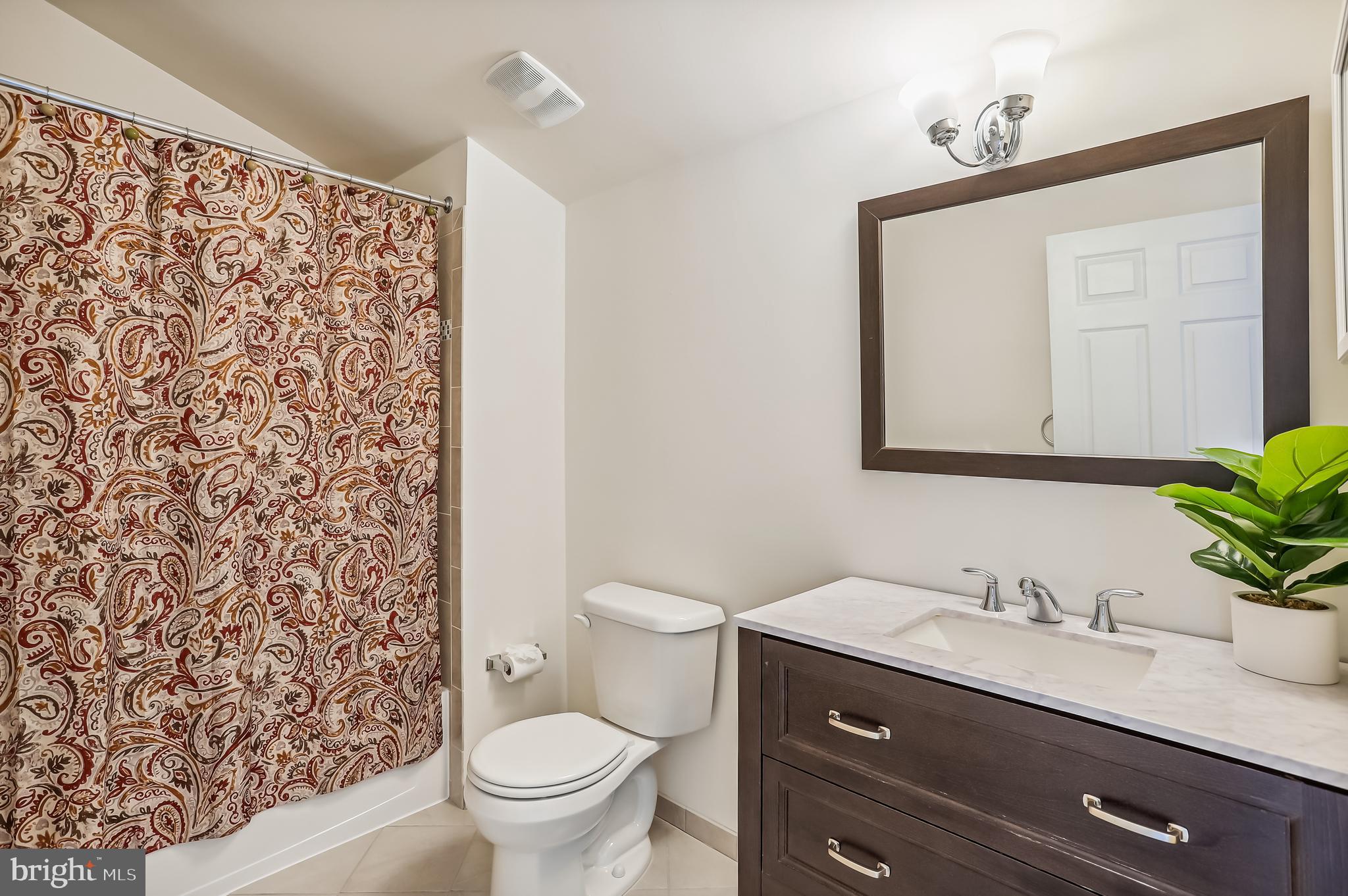 MARLBORO RIDGE - Residential