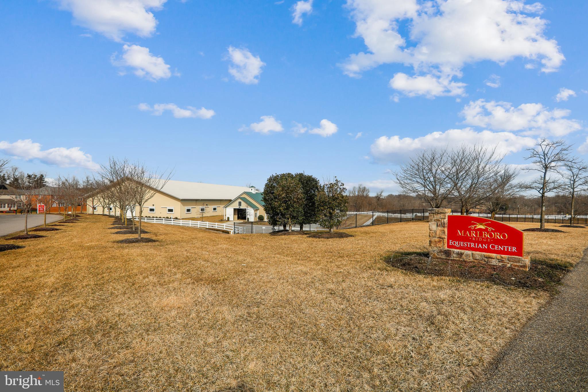 MARLBORO RIDGE - Residential