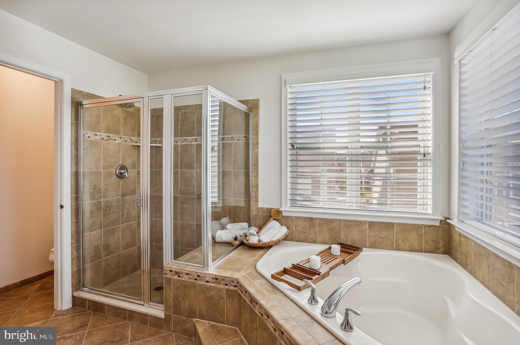 MARLBORO RIDGE - Residential