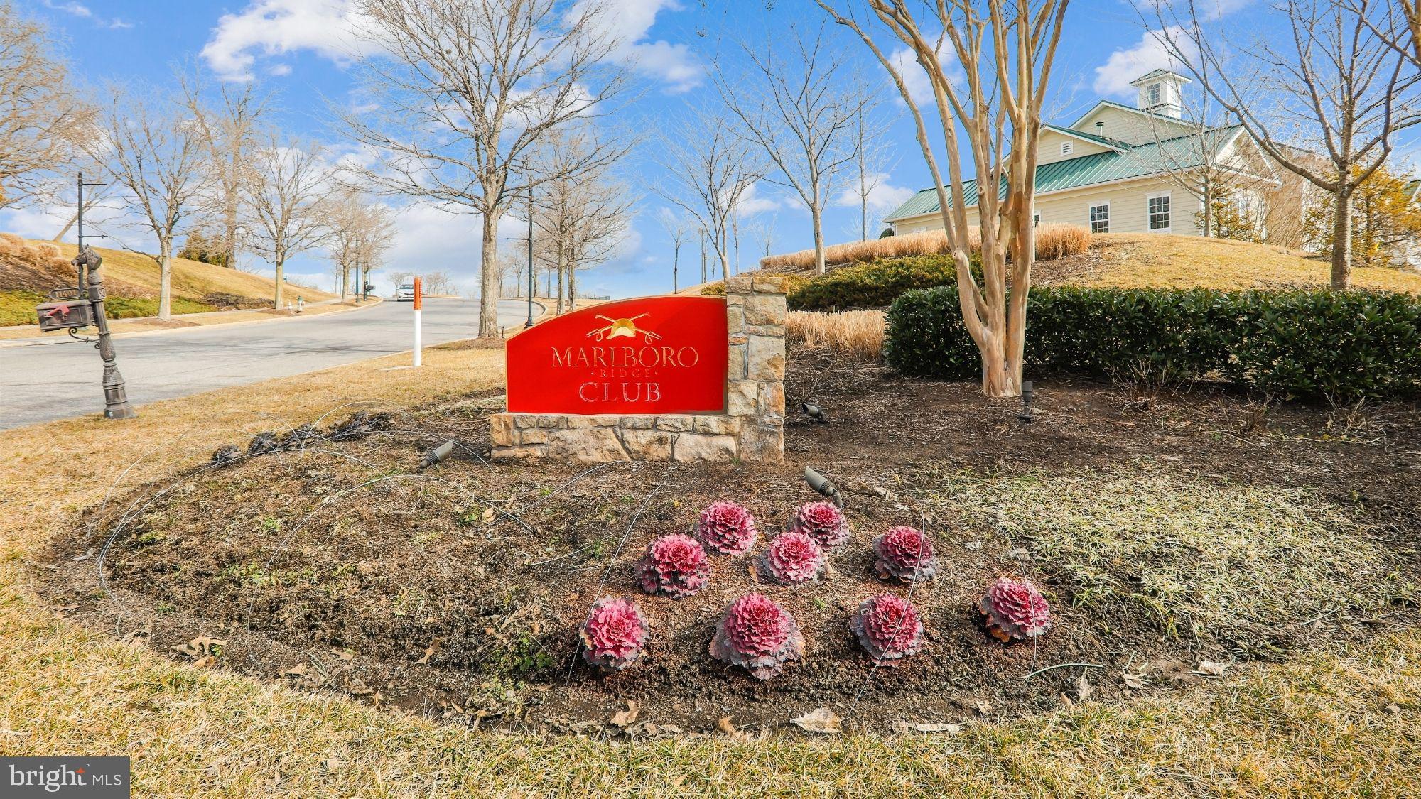 MARLBORO RIDGE - Residential