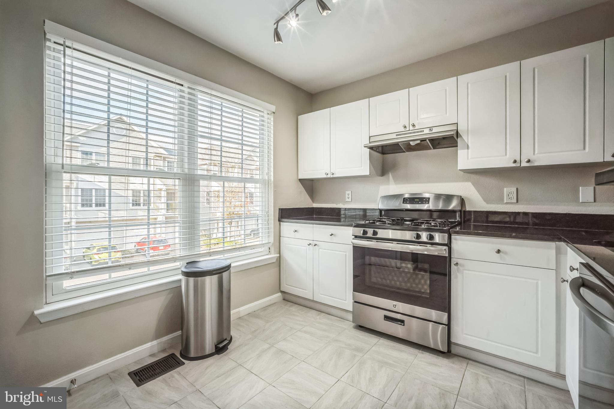 GATES OF FAIR LAKES - Residential Lease