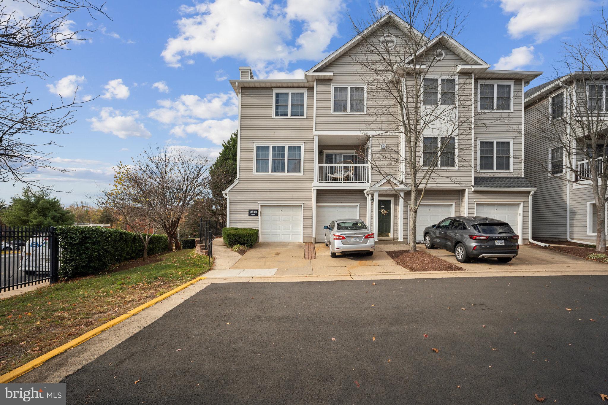 GATES OF FAIR LAKES - Residential Lease