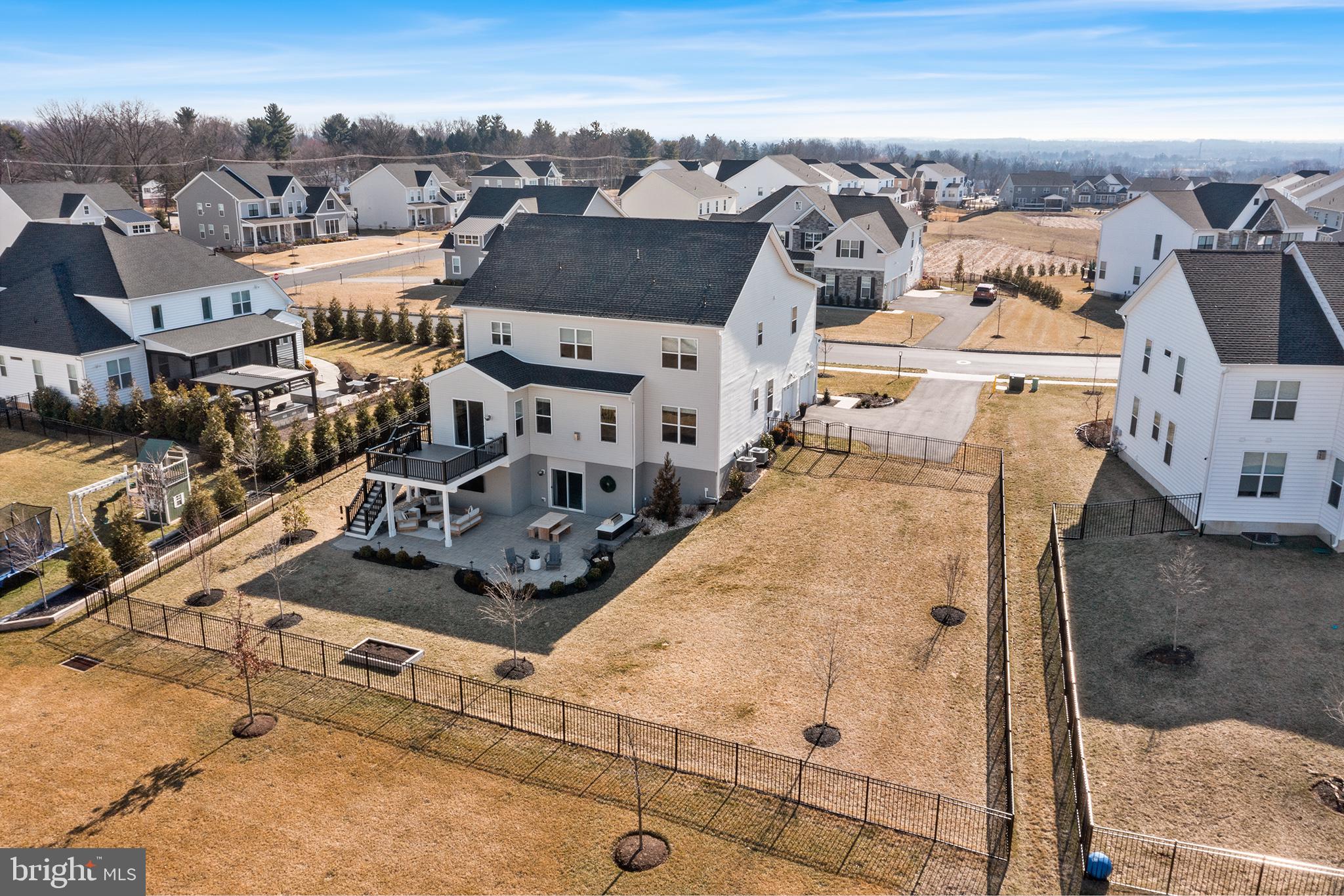 RESERVE AT CENTER SQUARE - Residential