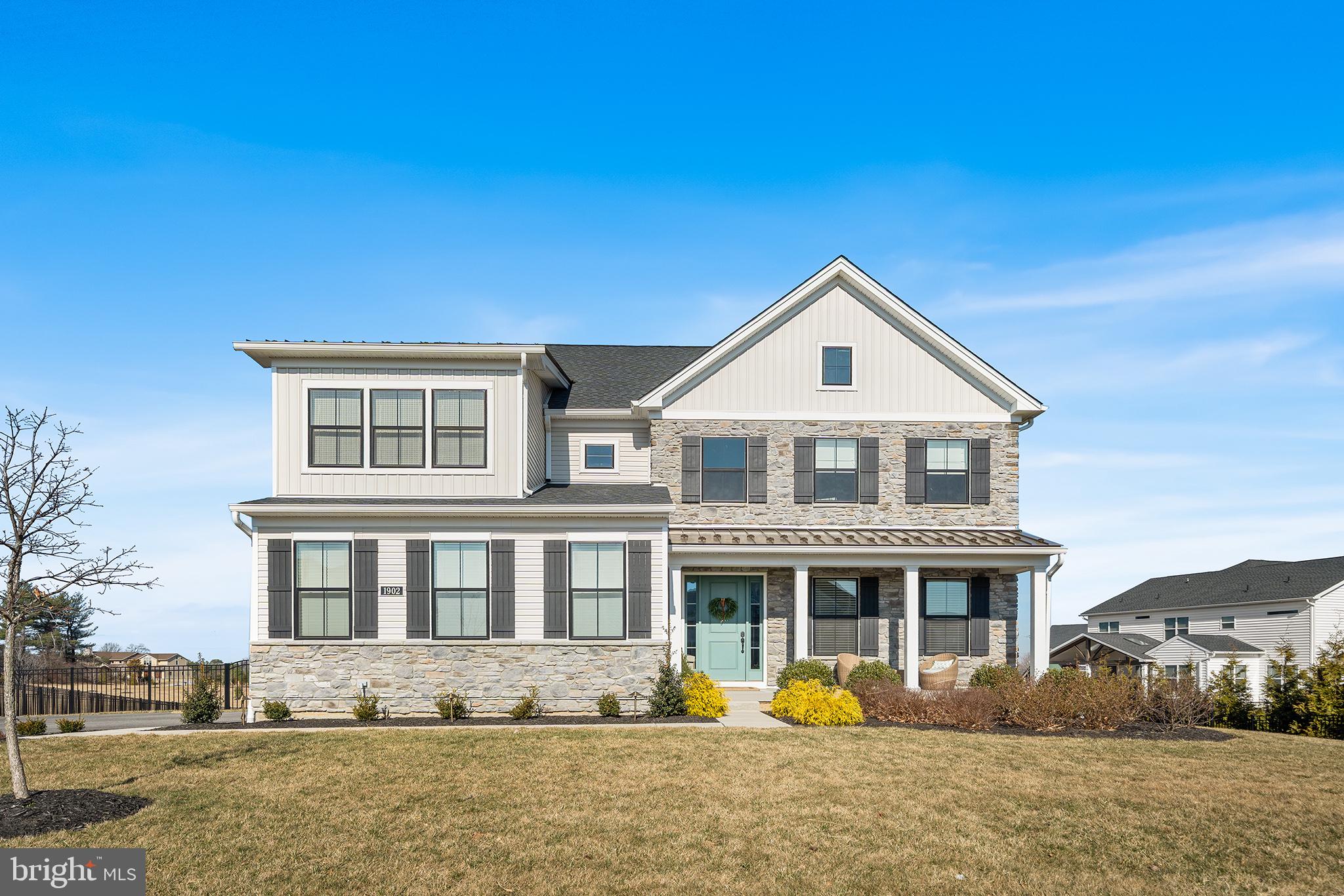 RESERVE AT CENTER SQUARE - Residential