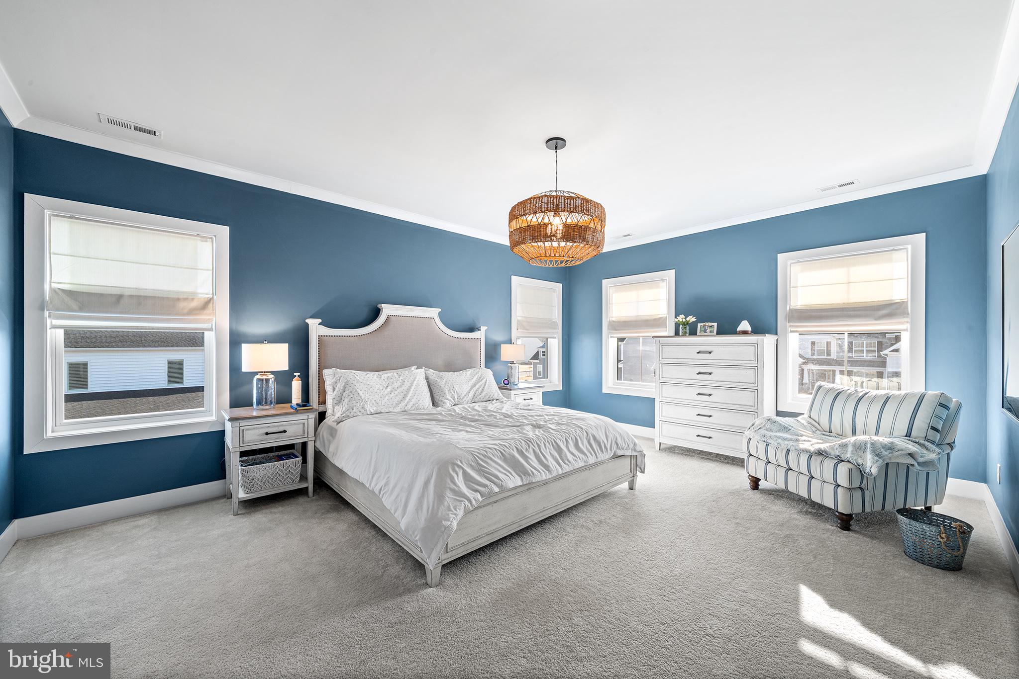 RESERVE AT CENTER SQUARE - Residential