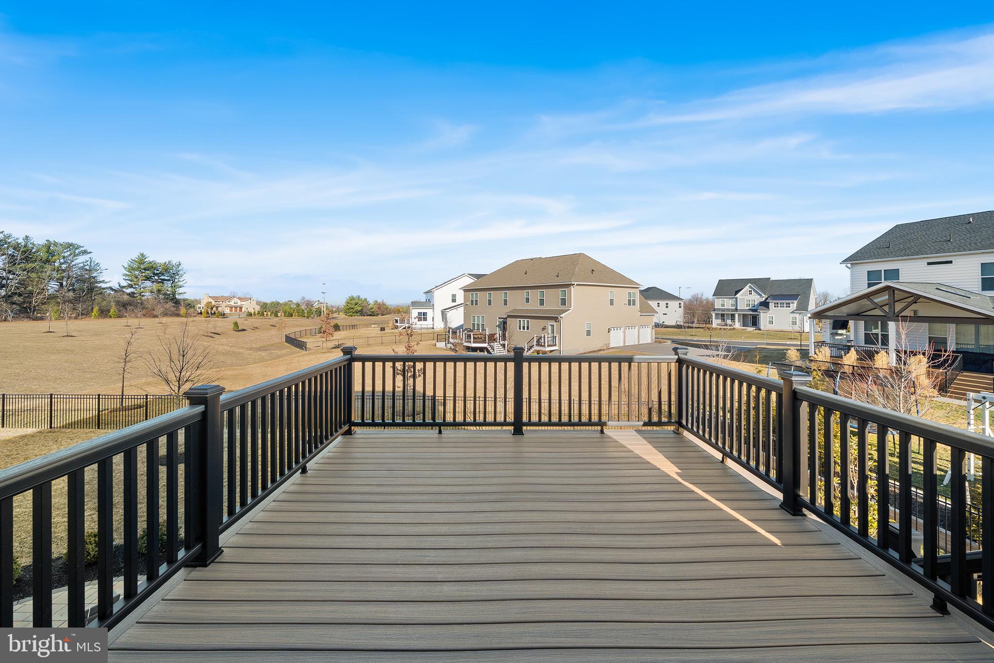 RESERVE AT CENTER SQUARE - Residential