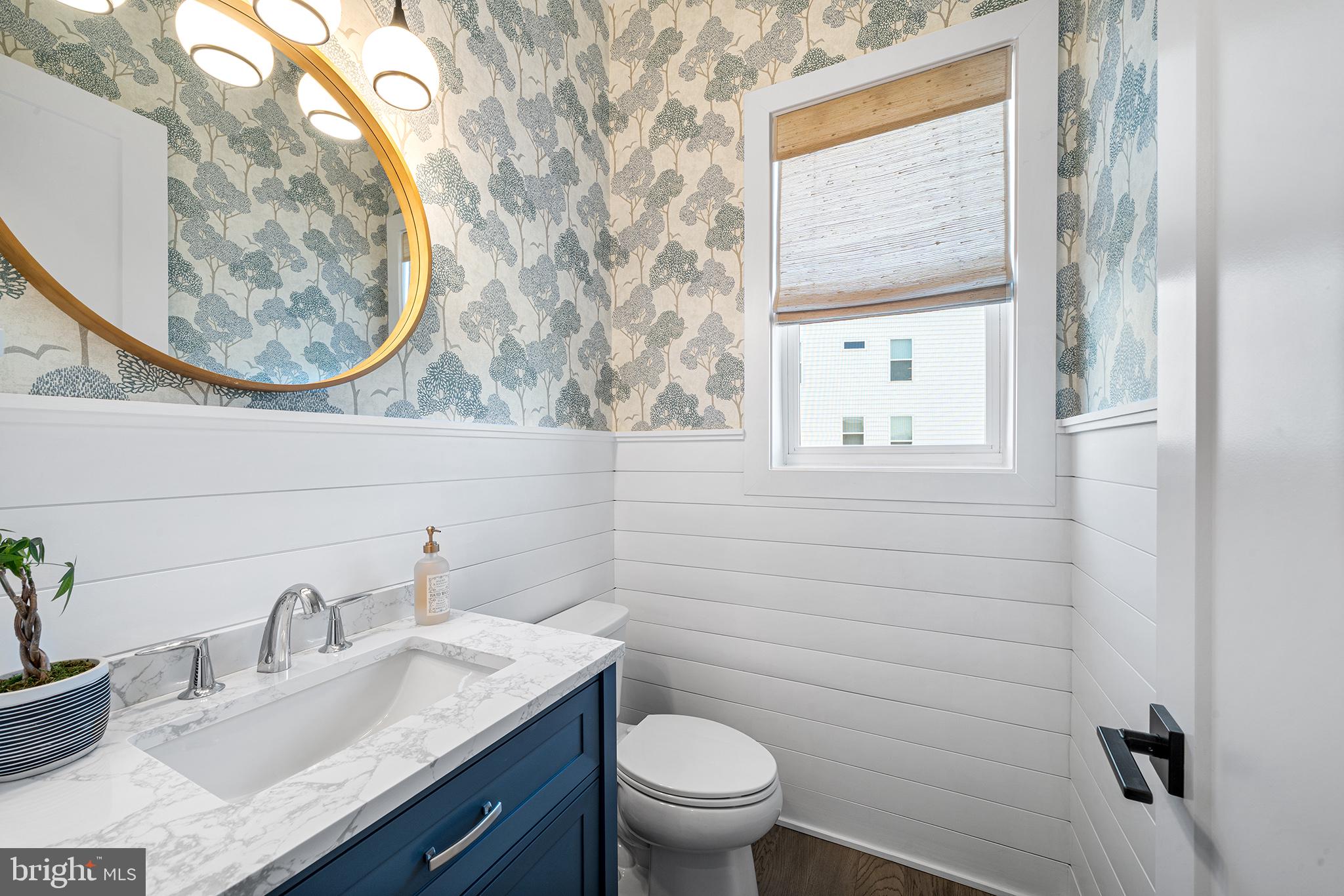 RESERVE AT CENTER SQUARE - Residential