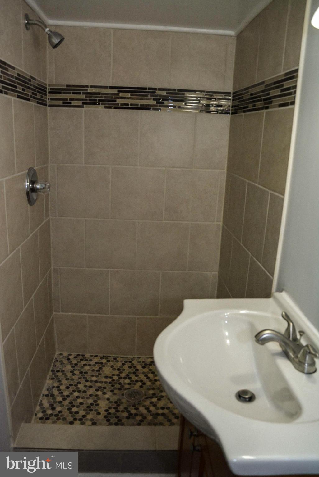 VICTORY VILLA - Residential