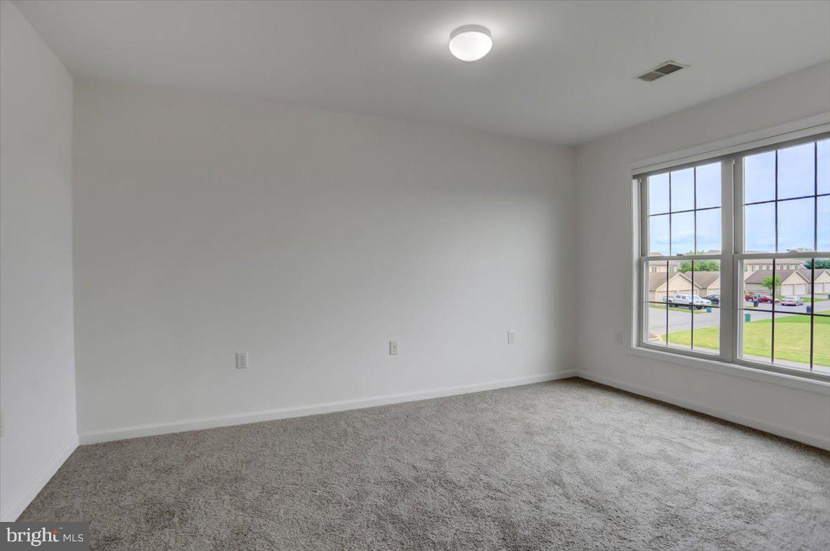 NICHOLSON SQUARE - Residential