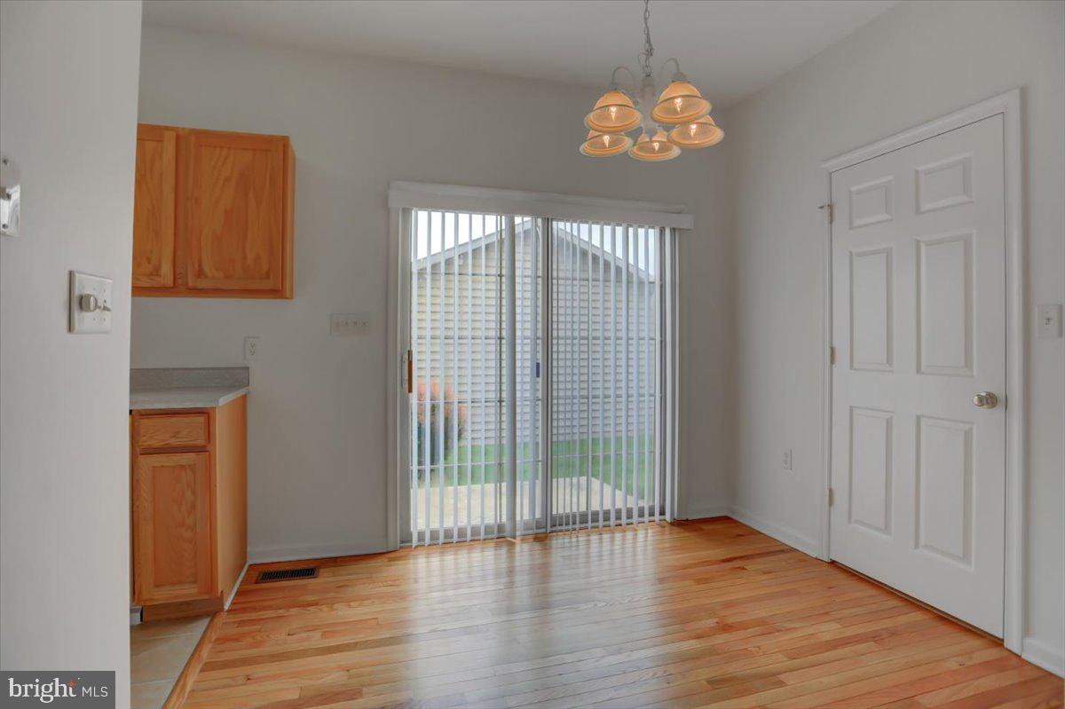 NICHOLSON SQUARE - Residential