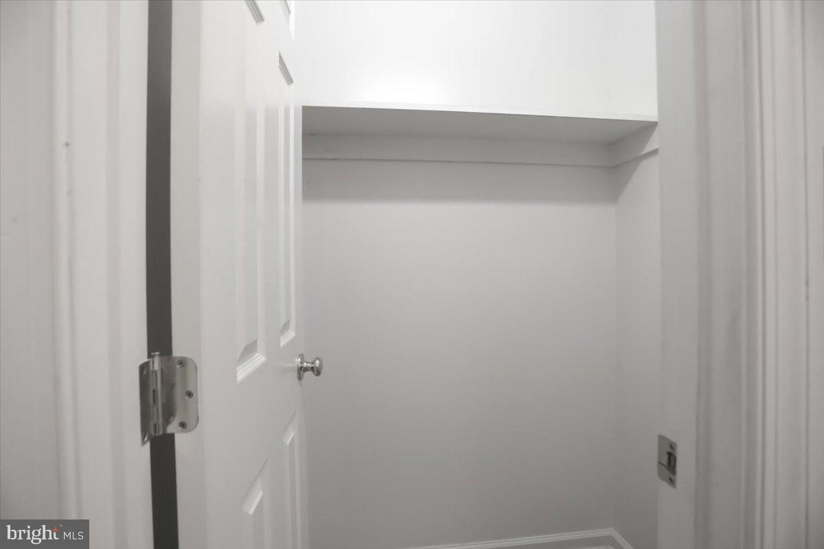 NICHOLSON SQUARE - Residential