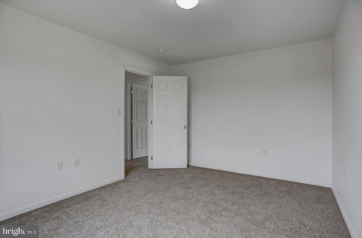 NICHOLSON SQUARE - Residential