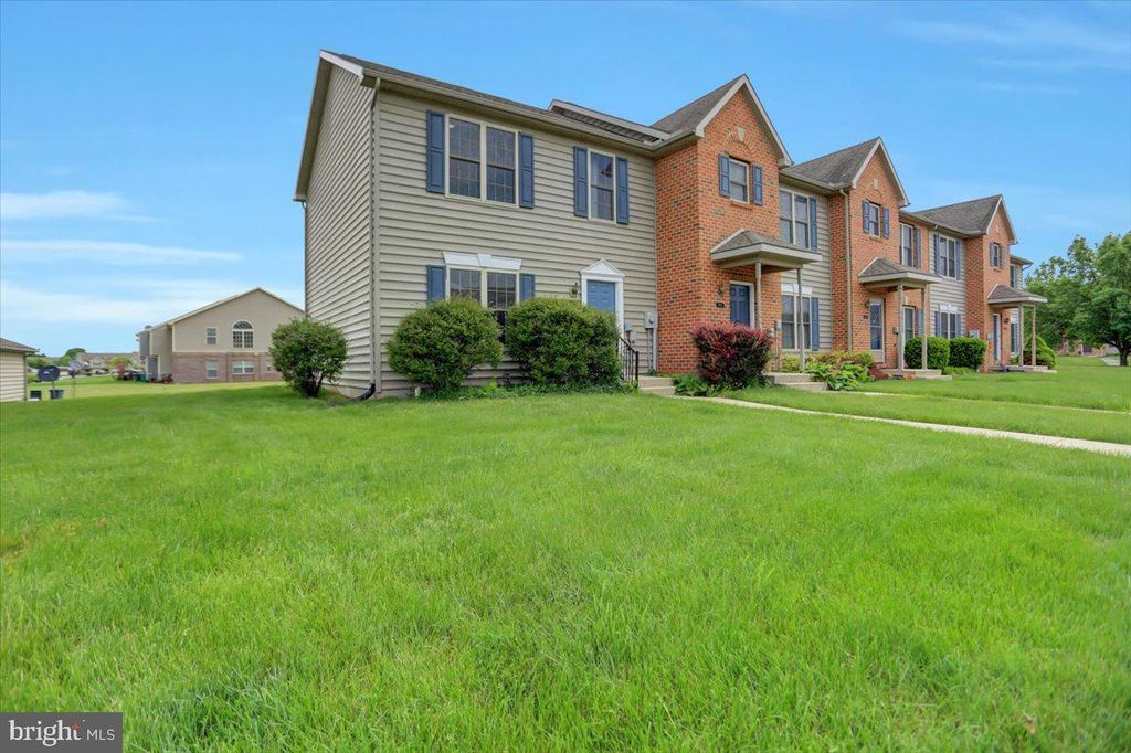 Photo of 1914 Ashley Drive, CHAMBERSBURG, PA 17201 (MLS # PAFL2031598)