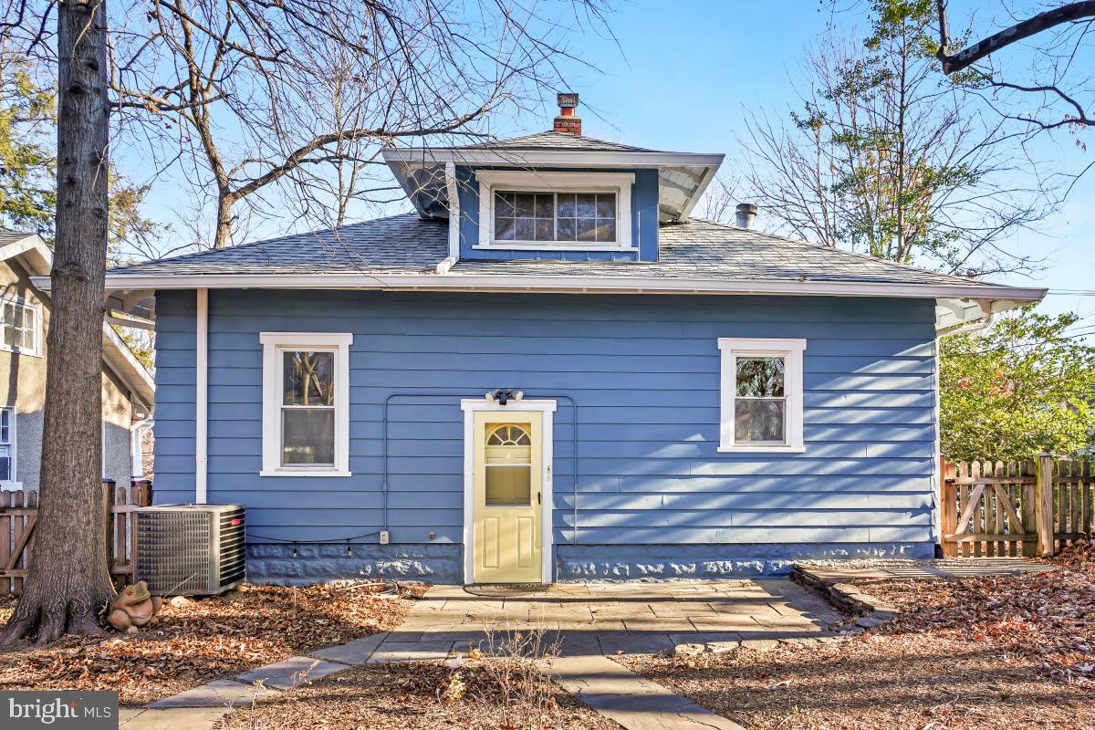 9 PHILADELPHIA AVENUE